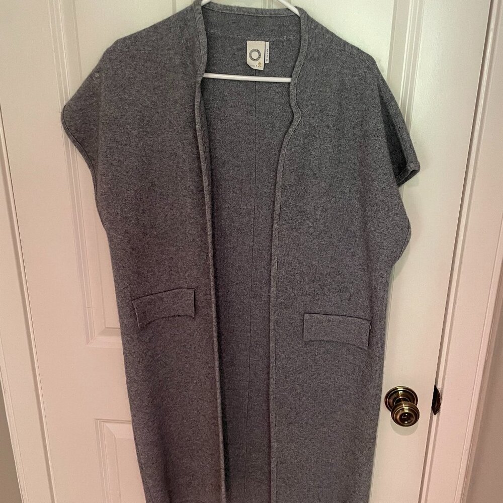 Anthropologie Akemi + Kin Grey Soft Knit Longline Cocoon Sweater Vest One Size